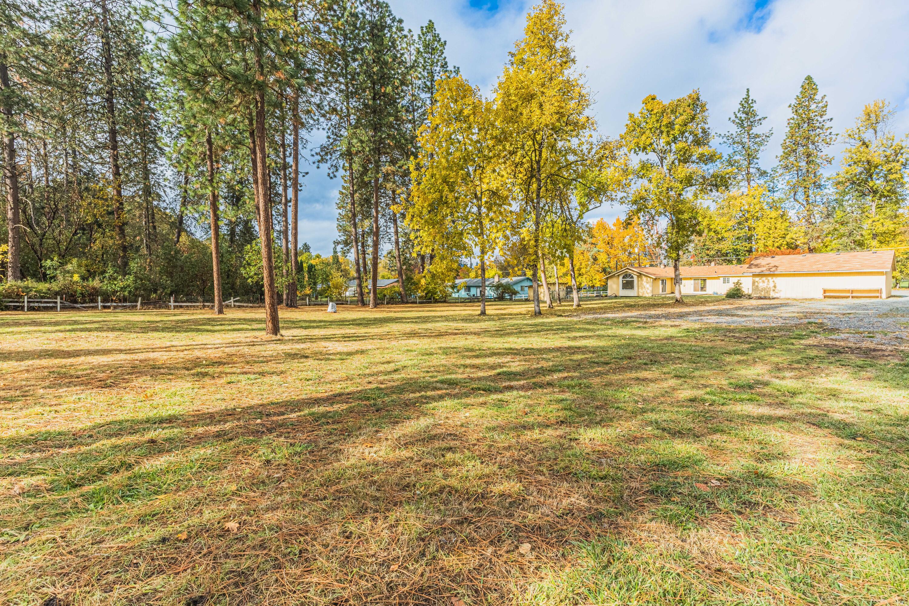 307 Espey Road Grants Pass, OR 97527 - Photo 32 of 34 307 Espey Rd - Grants Pass, OR 97527-34