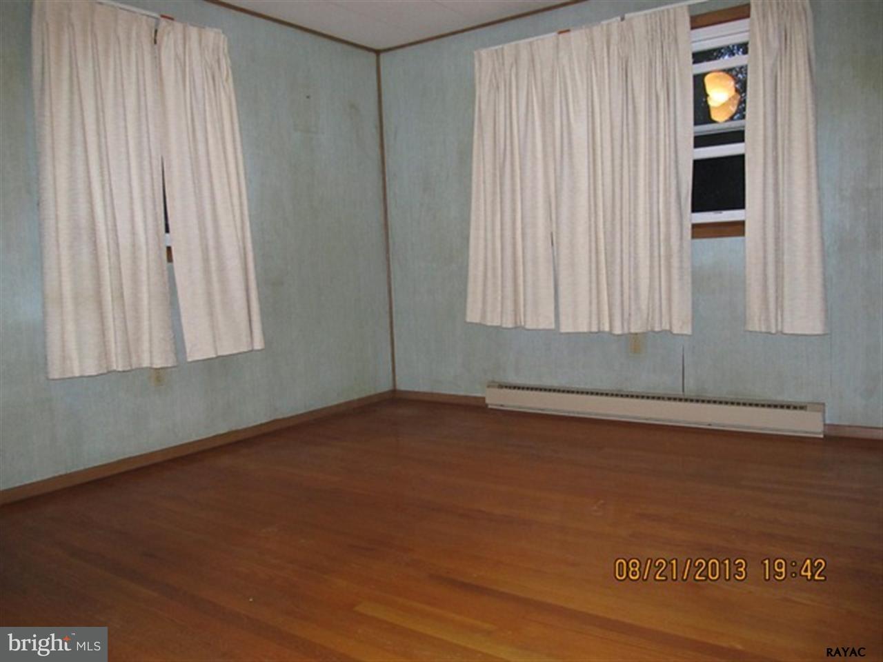 955 Hoffman Road Gettysburg, PA 17325 - Photo 9 of 31