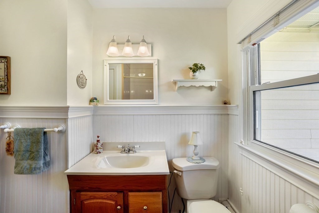 85 Landham Road Sudbury, MA 01776 - Photo 16 of 40 Gallery Image 16