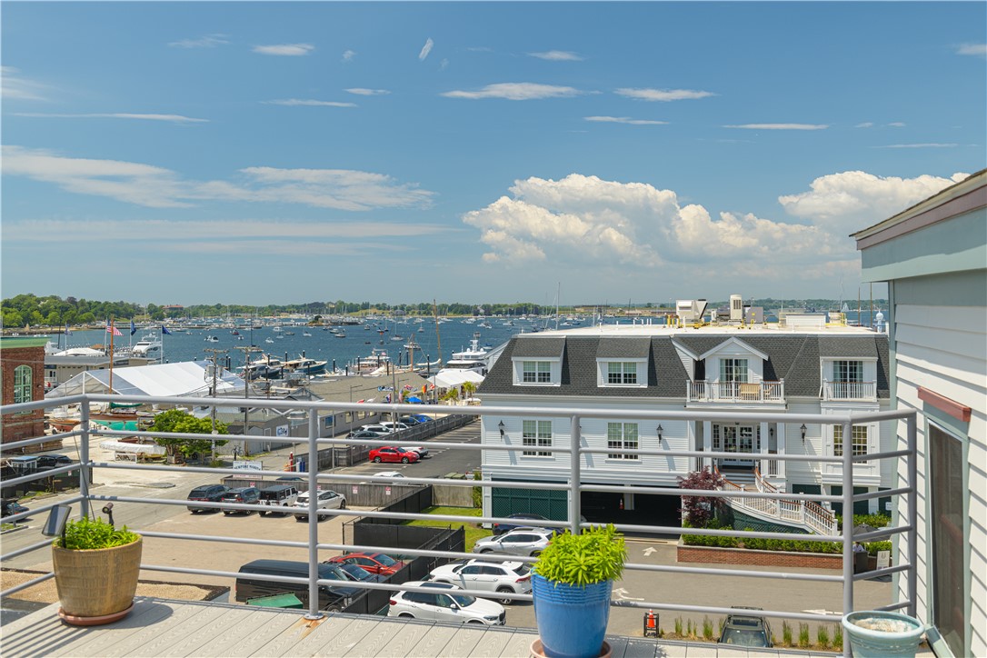 433 Thames Street, Unit E Newport, RI 02840 - Photo 15 of 49