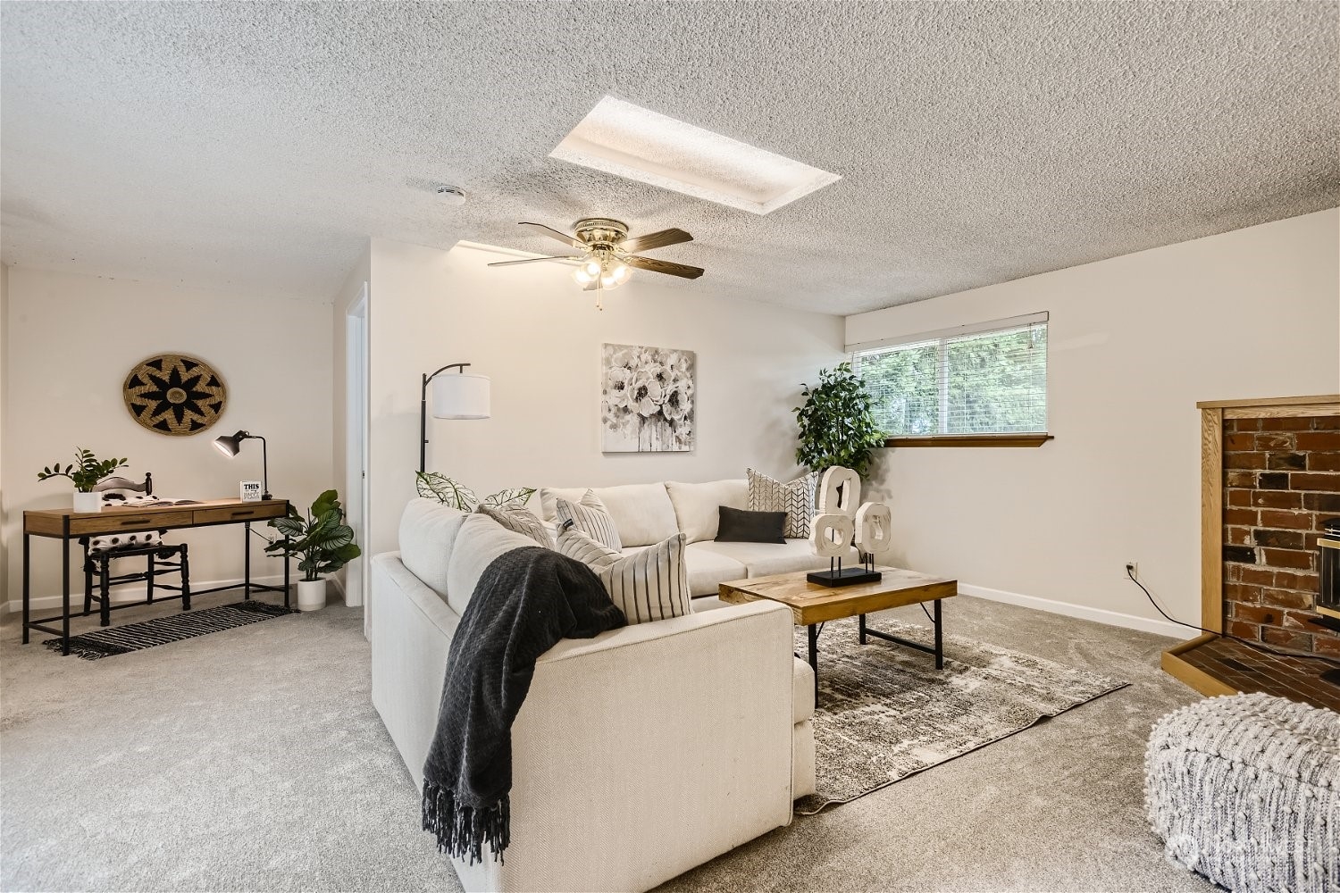 22020 6th Avenue West Bothell, WA 98021 - Photo 12 of 28 a living room with furniture