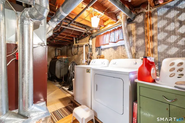 a view of an outdoor space