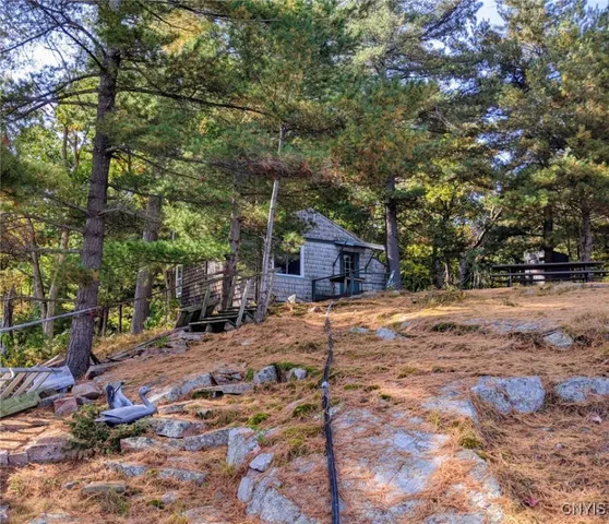 $349,500 | 43206 Murray, Clayton, NY 13624