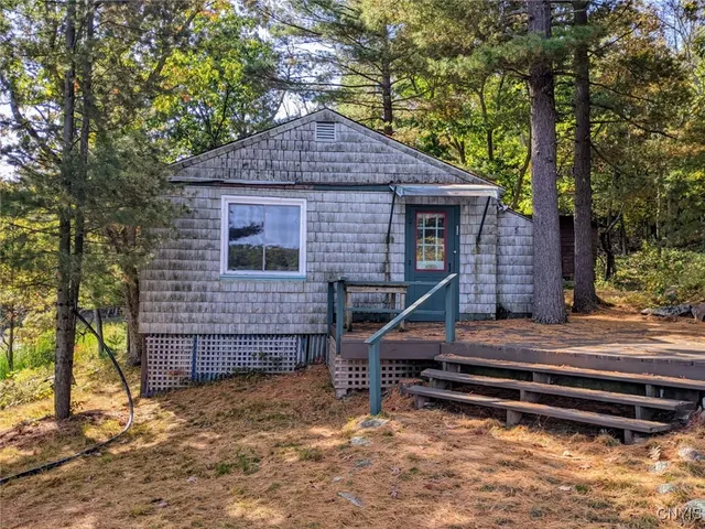 $349,500 | 43206 Murray, Clayton, NY 13624