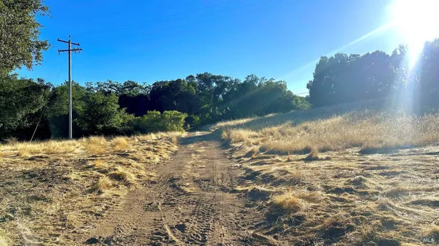 $1,095,000 | 2 Enterprise Road, Glen Ellen, CA 95442