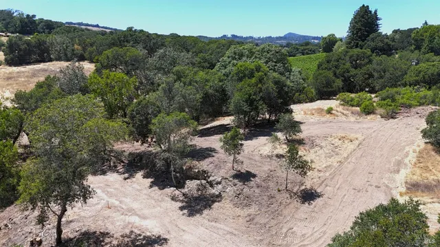 $1,095,000 | 2 Enterprise Road, Glen Ellen, CA 95442