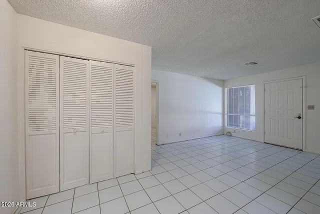 $1,250 | 9001 West Elm Street, Unit 7, Phoenix, AZ 85037