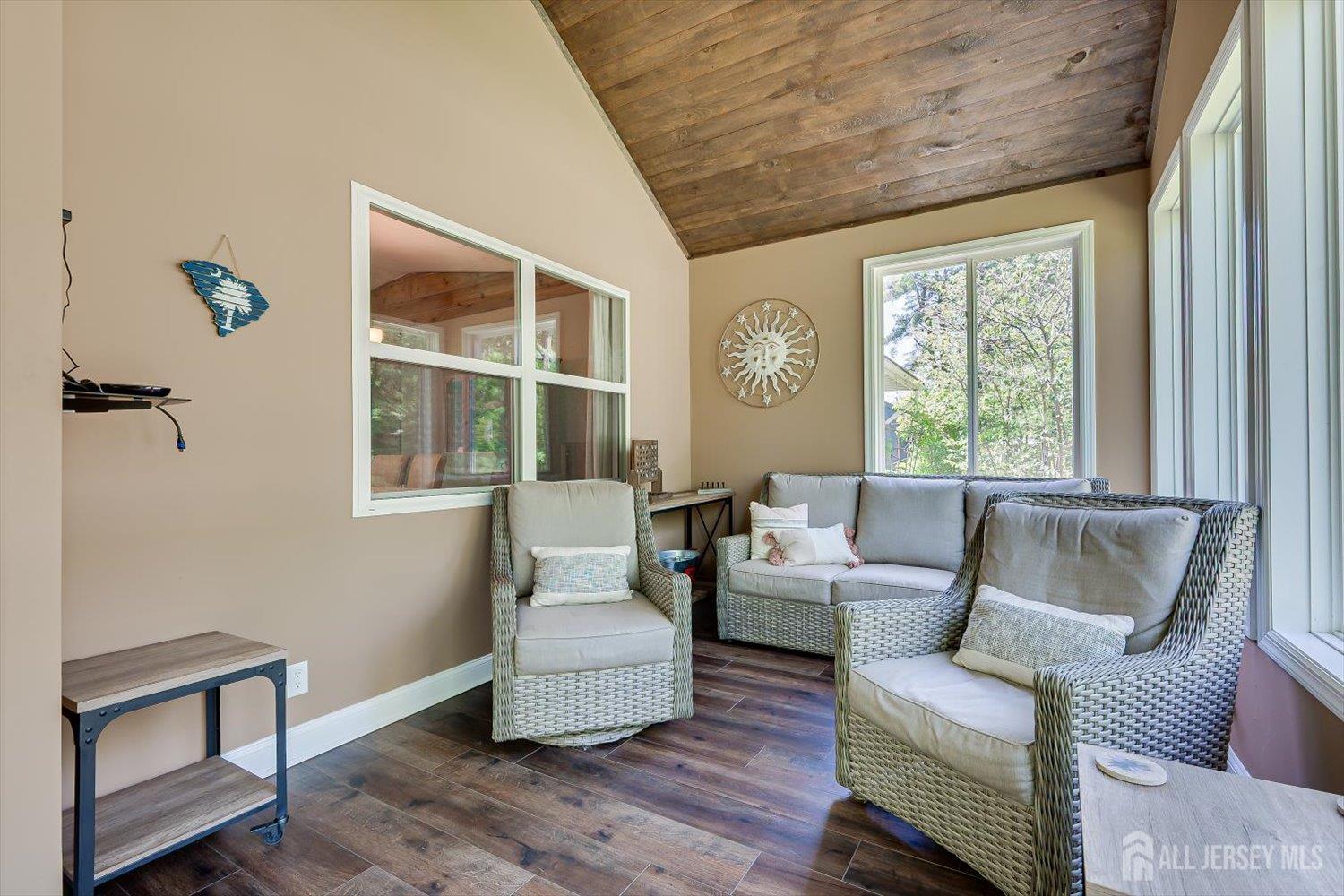 9 Clive Hills Road Edison, NJ 08820 - Photo 21 of 44