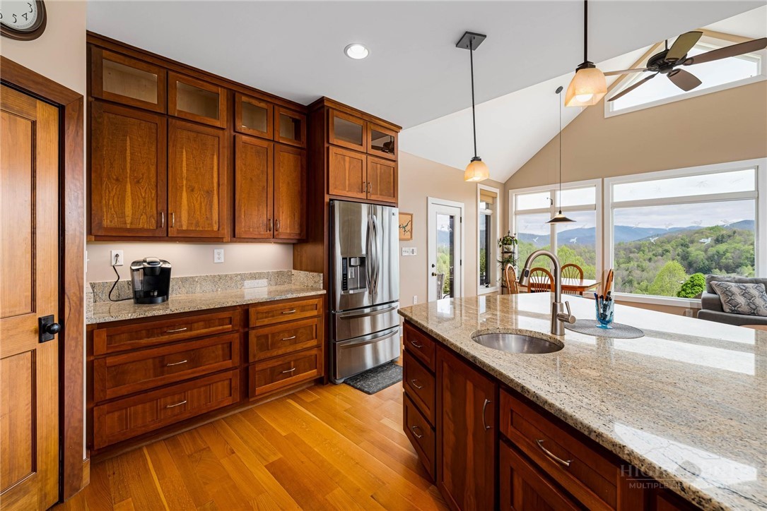 4861 Dry Hill Road Butler, TN 37640 - Photo 30 of 50 Gallery Image 30