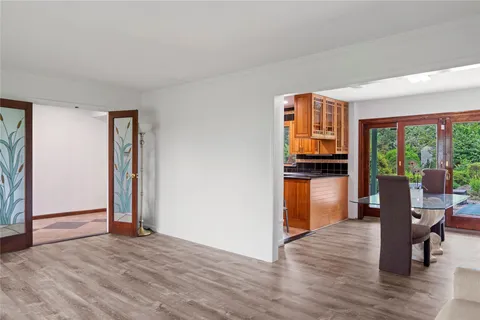 $1,199,000 | 16 Eastland Drive, Glen Cove, NY 11542