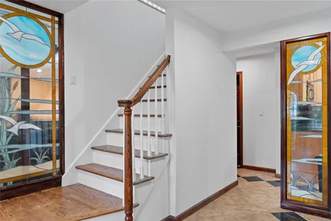 $1,199,000 | 16 Eastland Drive, Glen Cove, NY 11542