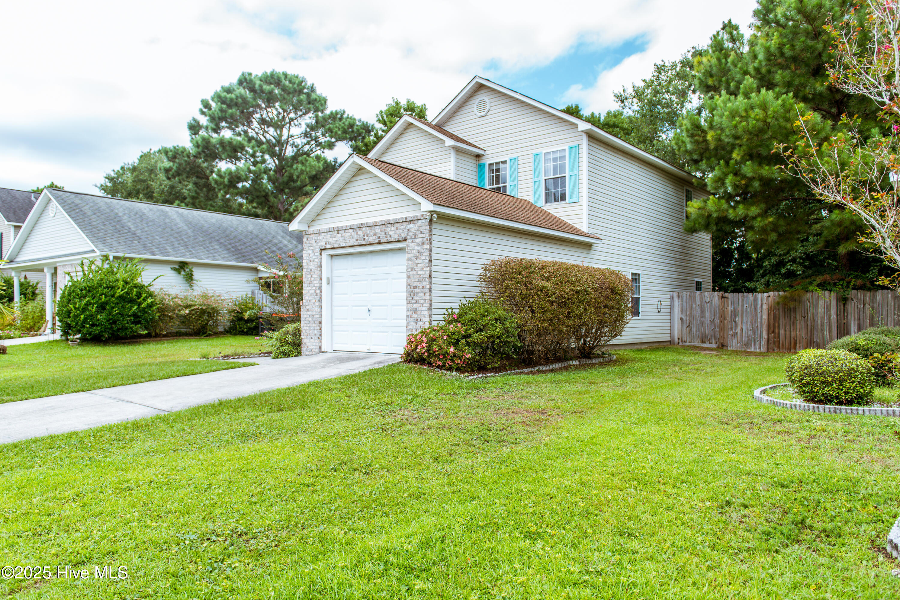 142 Raye Drive Wilmington, NC 28412 - Photo 28 of 28 051