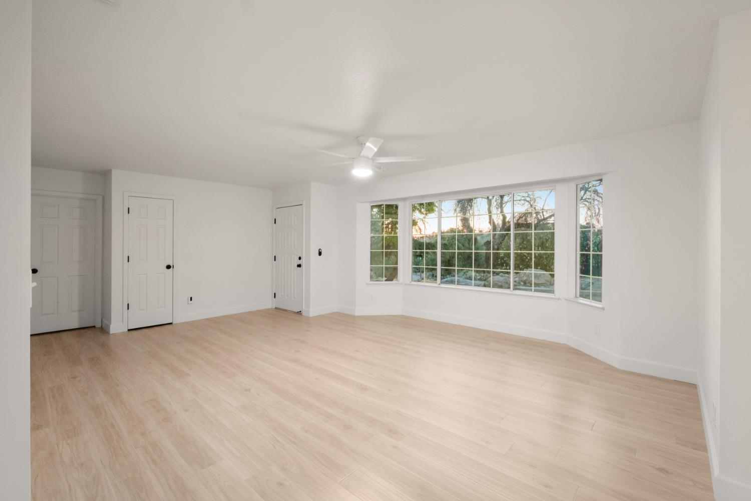 42906 Ranger Cir Drive Coarsegold, CA 93614 - Photo 5 of 29 a view of an empty room with a window