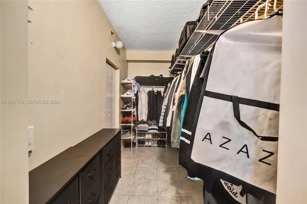 $3,000 | 3155 Northeast 184th Street, Unit 8103, Aventura, FL 33160