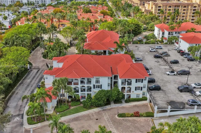 $3,200 | 3155 Northeast 184th Street, Unit 8103, Aventura, FL 33160