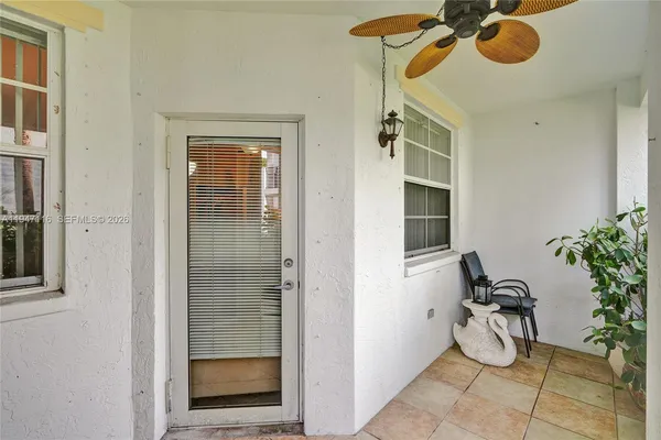 $3,000 | 3155 Northeast 184th Street, Unit 8103, Aventura, FL 33160