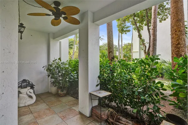 $3,000 | 3155 Northeast 184th Street, Unit 8103, Aventura, FL 33160