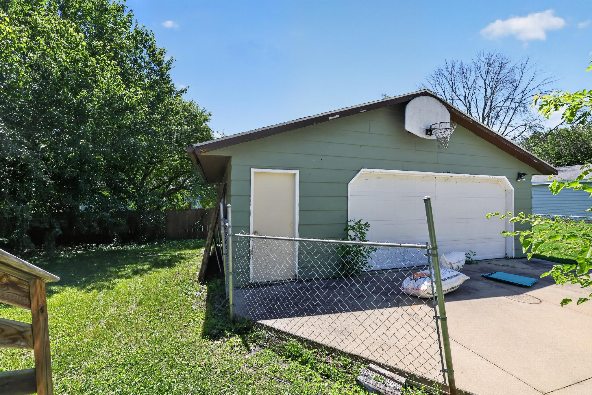 2068 48th Street Northwest Rochester, MN 55901 - Photo 14 of 34