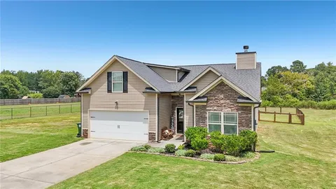 $350,000 | 113 Richmond Drive, Carrollton, GA 30117