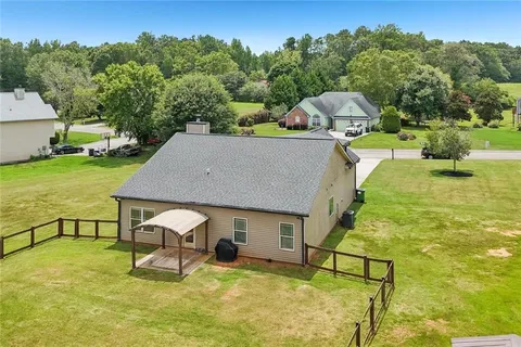 $350,000 | 113 Richmond Drive, Carrollton, GA 30117