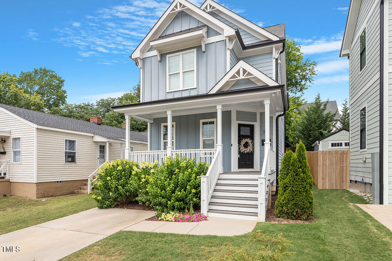 702 Coleman Street Raleigh, NC 27610 - Photo 1 of 37 702 Coleman Street_03