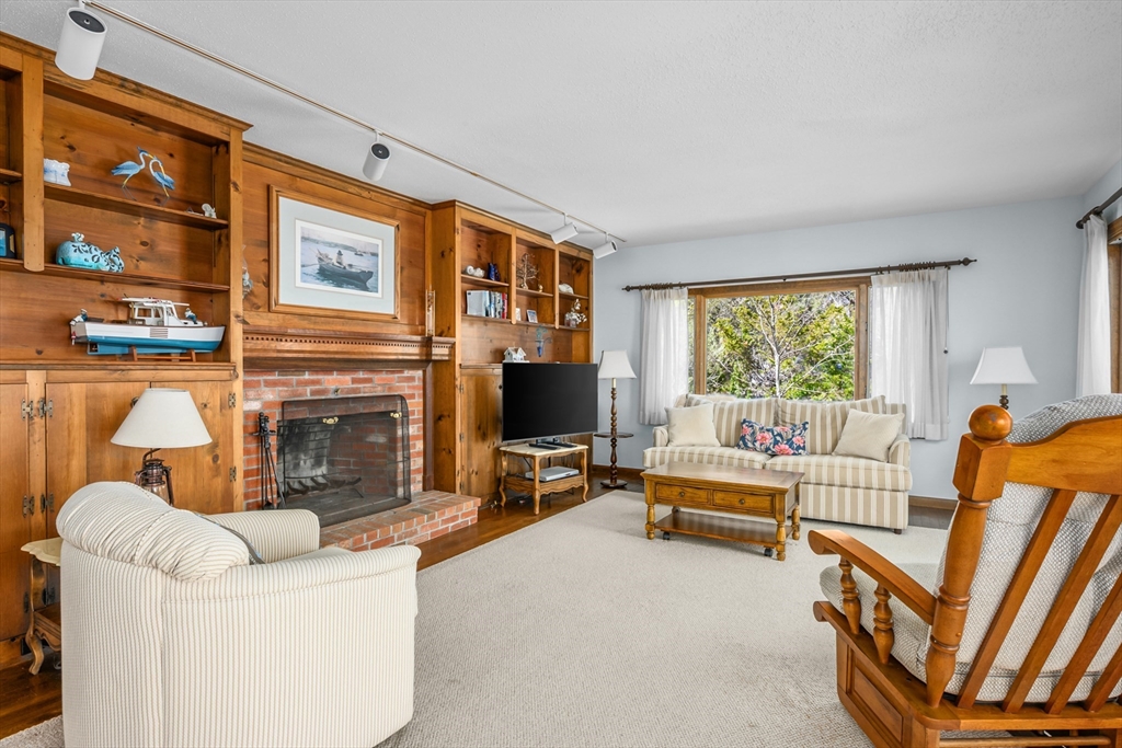 64 Lower County Road Harwich, MA 02671 - Photo 9 of 41