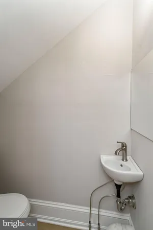 $1,600 | 243 Chestnut Street, Pottstown, PA 19464