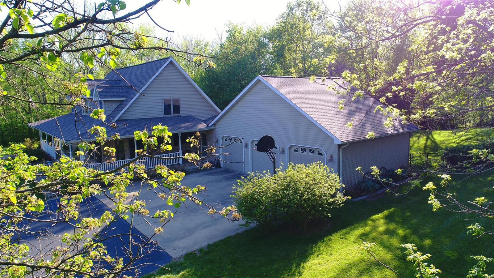 1339 Springvalley Road Troy, IL 62294 - Photo 3 of 72