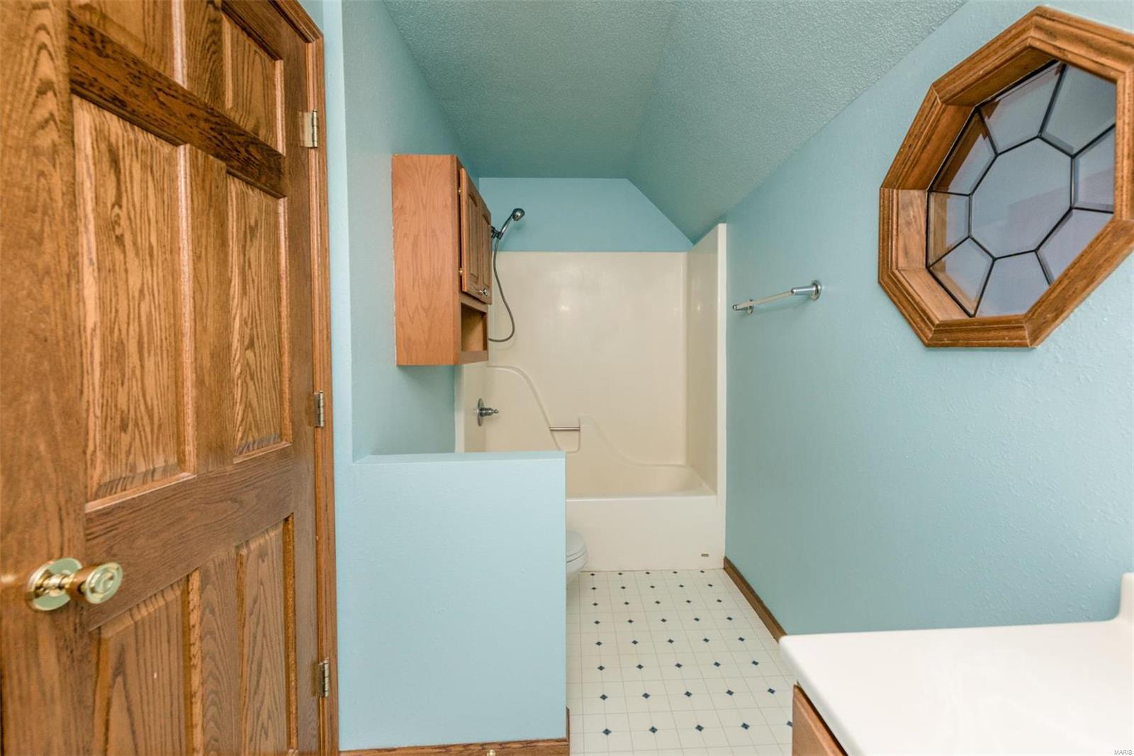 1339 Springvalley Road Troy, IL 62294 - Photo 34 of 72