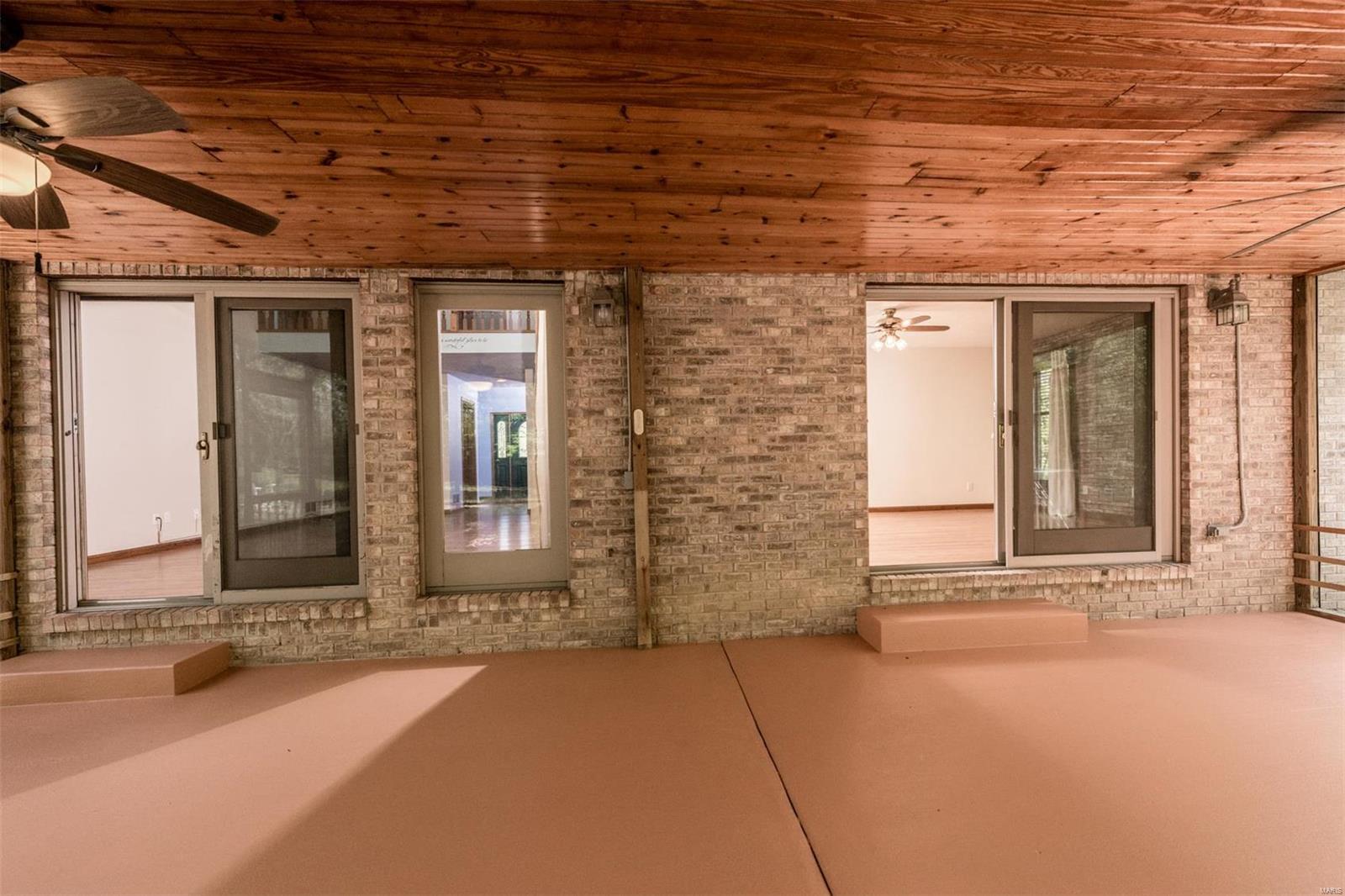 1339 Springvalley Road Troy, IL 62294 - Photo 49 of 72