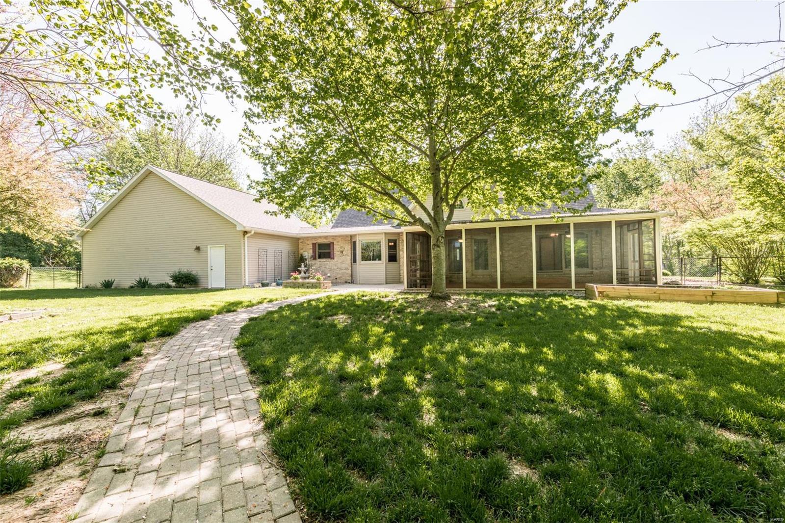 1339 Springvalley Road Troy, IL 62294 - Photo 66 of 72