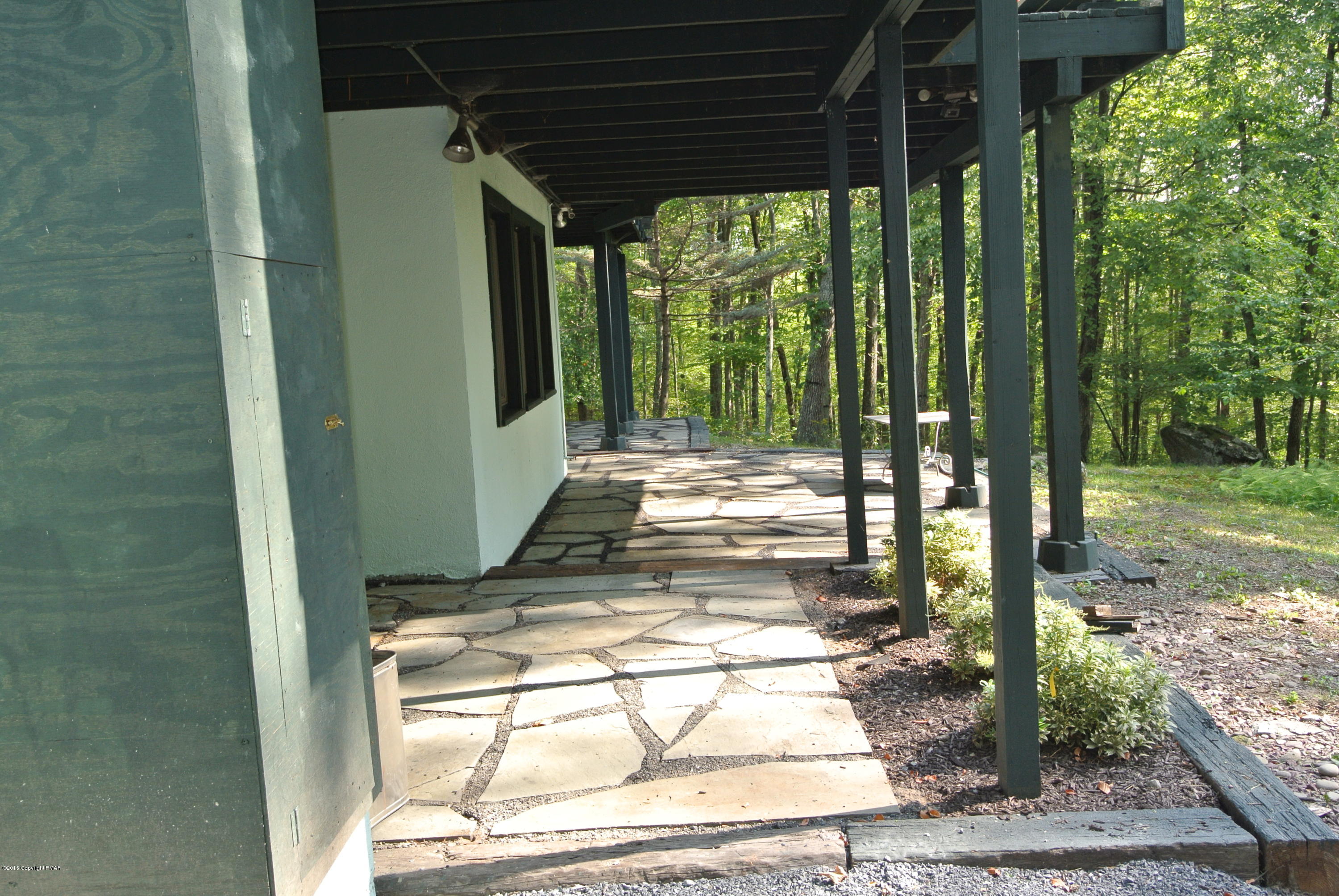 290 Clarks Road Cresco, PA 18326 - Photo 14 of 46 Flagstone Patios