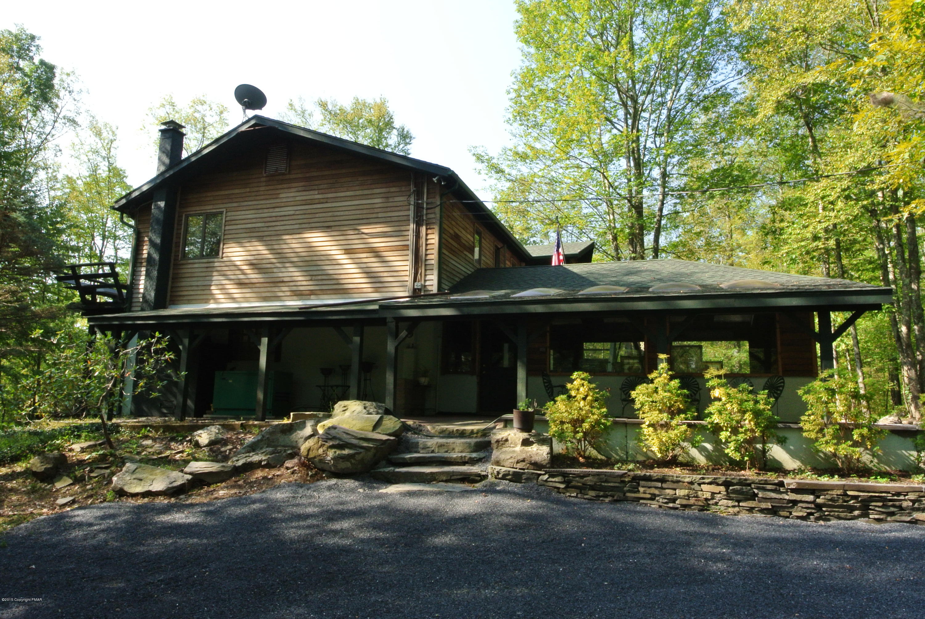 290 Clarks Road Cresco, PA 18326 - Photo 7 of 46 Side of home