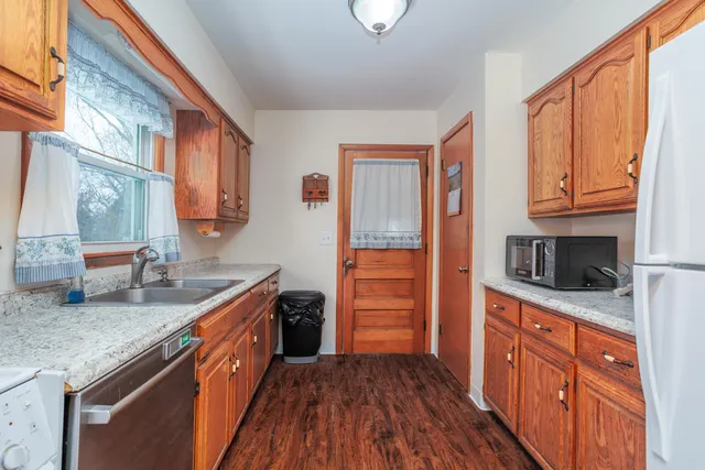 $250,000 | 12293 Beadle Lake Road, Battle Creek, MI 49014