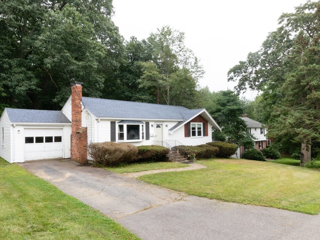 69 Home Park Road Braintree, MA 02184 - Photo 1 of 26 Gallery Image 1