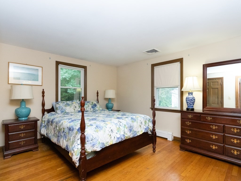 69 Home Park Road Braintree, MA 02184 - Photo 17 of 26 Gallery Image 17