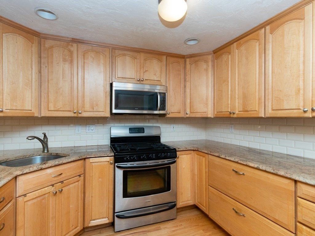 69 Home Park Road Braintree, MA 02184 - Photo 10 of 26 Gallery Image 10