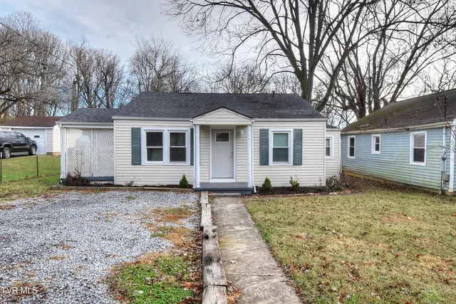 $194,900 | 805 East Maple Street, Johnson City, TN 37601
