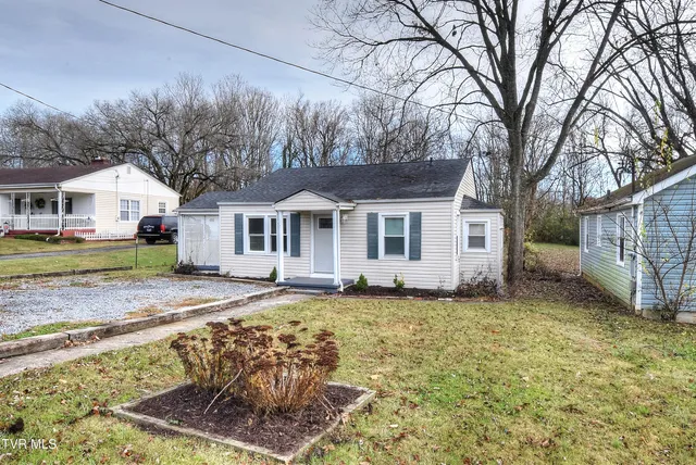 $184,900 | 805 East Maple Street, Johnson City, TN 37601