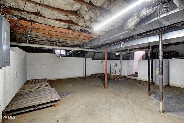 $184,900 | 805 East Maple Street, Johnson City, TN 37601