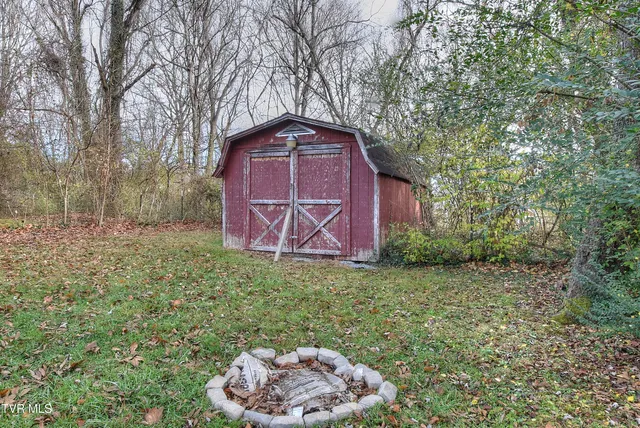 $184,900 | 805 East Maple Street, Johnson City, TN 37601