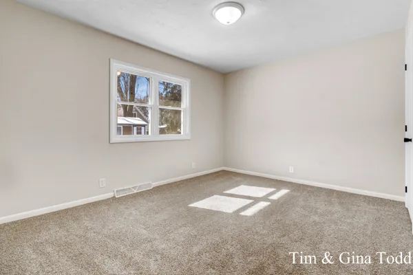 $335,000 | 568 Greenfield Street, Coopersville, MI 49404