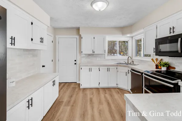 $335,000 | 568 Greenfield Street, Coopersville, MI 49404