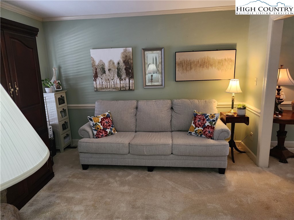 305 Old Farms Road Wilkesboro, NC 28697 - Photo 17 of 50