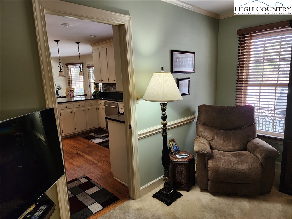 305 Old Farms Road Wilkesboro, NC 28697 - Photo 18 of 50