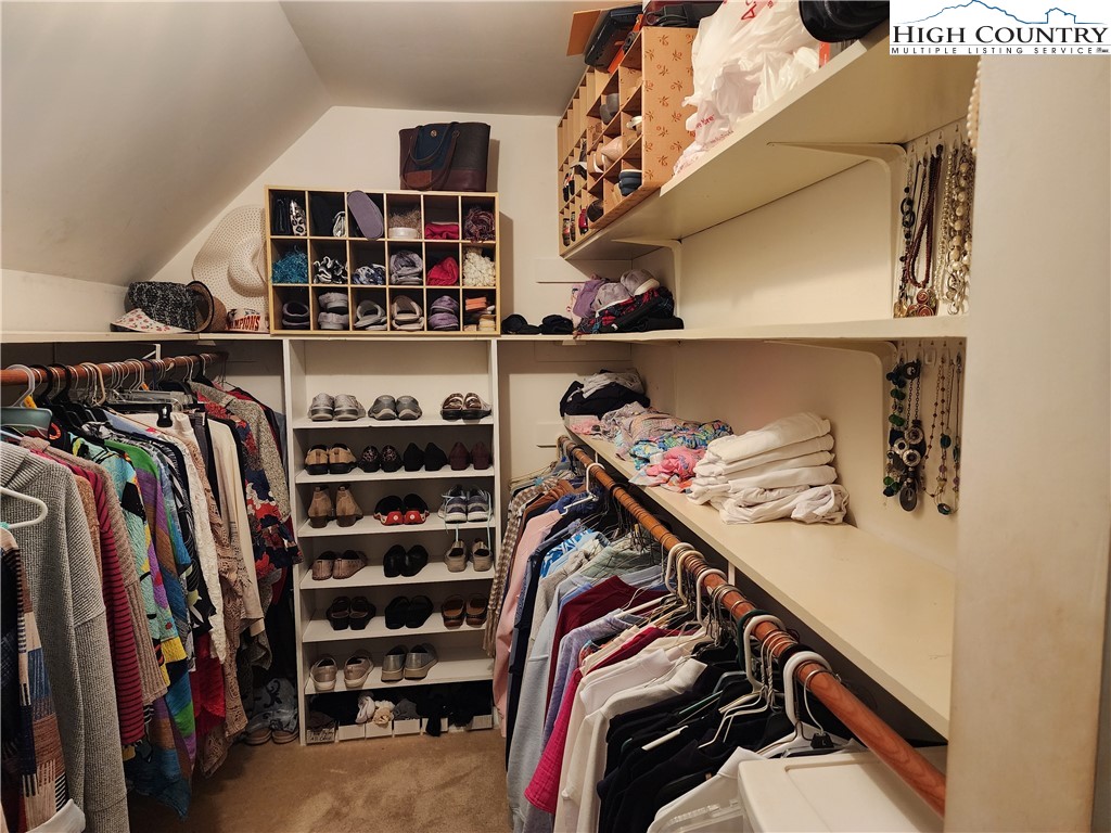 305 Old Farms Road Wilkesboro, NC 28697 - Photo 34 of 50