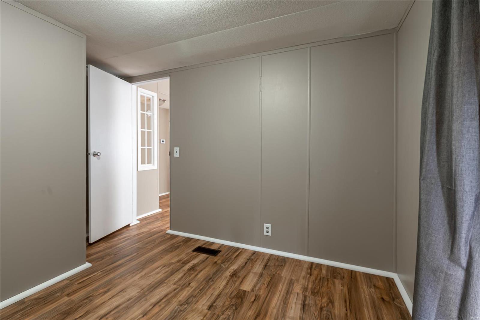 13352 Napolean Lane Marion, IL 62959 - Photo 22 of 28 Gallery Image 22