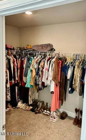 $2,200 | 18155 Big Leaf Drive, Gulfport, MS 39503