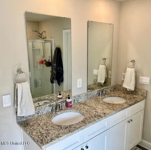 $2,200 | 18155 Big Leaf Drive, Gulfport, MS 39503