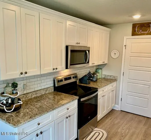 $2,200 | 18155 Big Leaf Drive, Gulfport, MS 39503